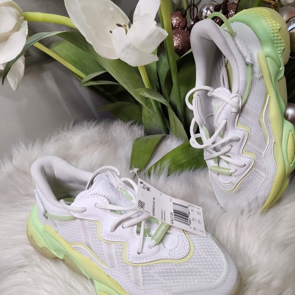adidas Ozweego Women shoes Size5 new - Picture 9 of 9